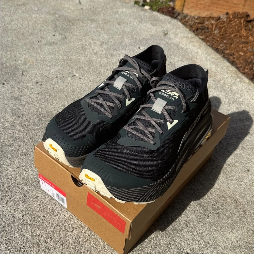 Altra Olympus 275 Trail Shoes - Black Gray men 11 - Picture 2 of 10
